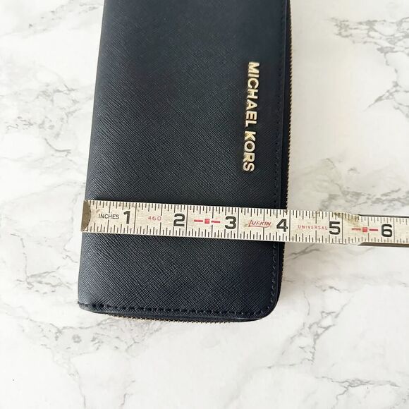 Michael Kors Long Black Saffiano Leather Continental Zip Around Wallet - Picture 11 of 11